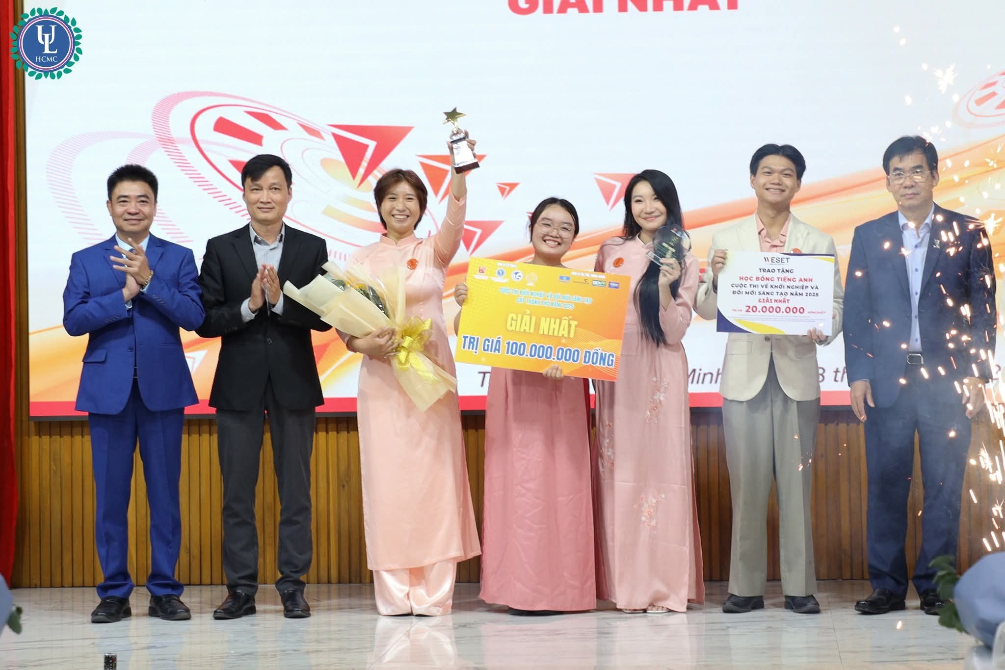 Giải Nhất